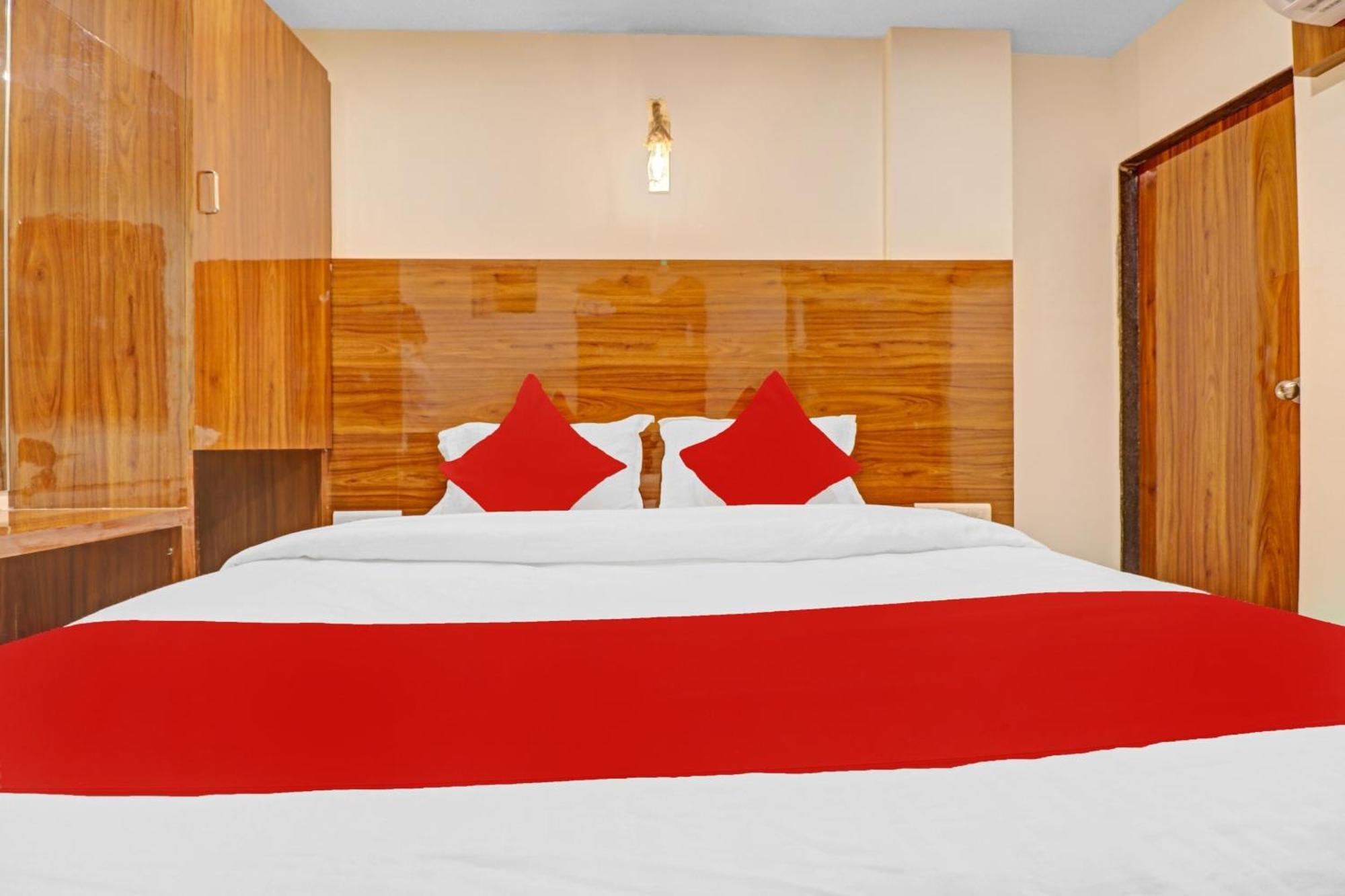 Hotel O Royal Park Mumbai Dış mekan fotoğraf