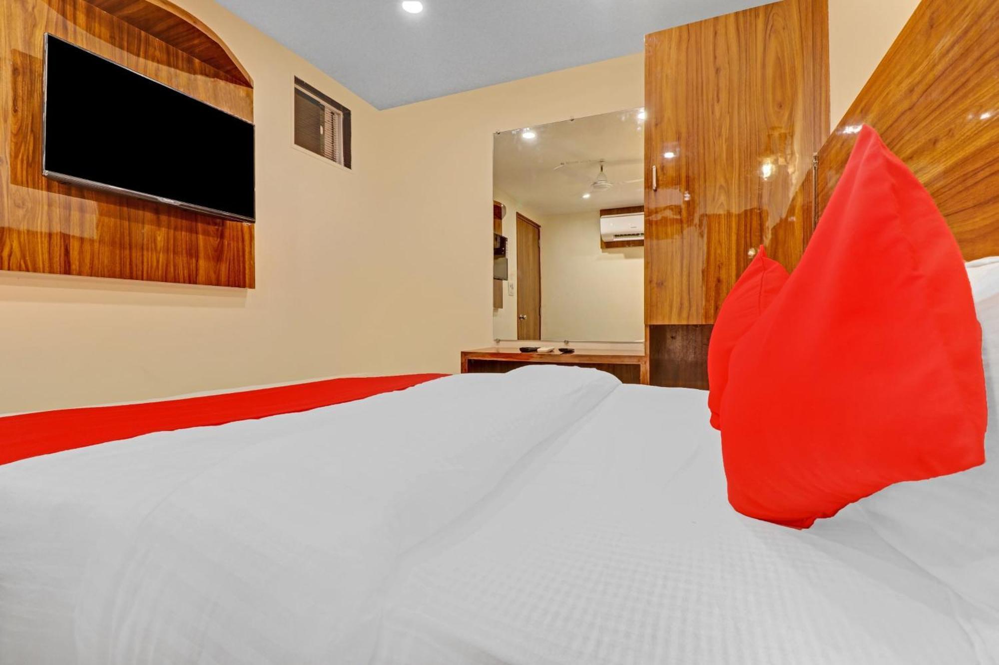 Hotel O Royal Park Mumbai Dış mekan fotoğraf
